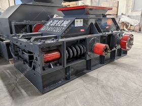 800x600型对辊破碎泡芙短视频软件大全发货 河卵石制砂